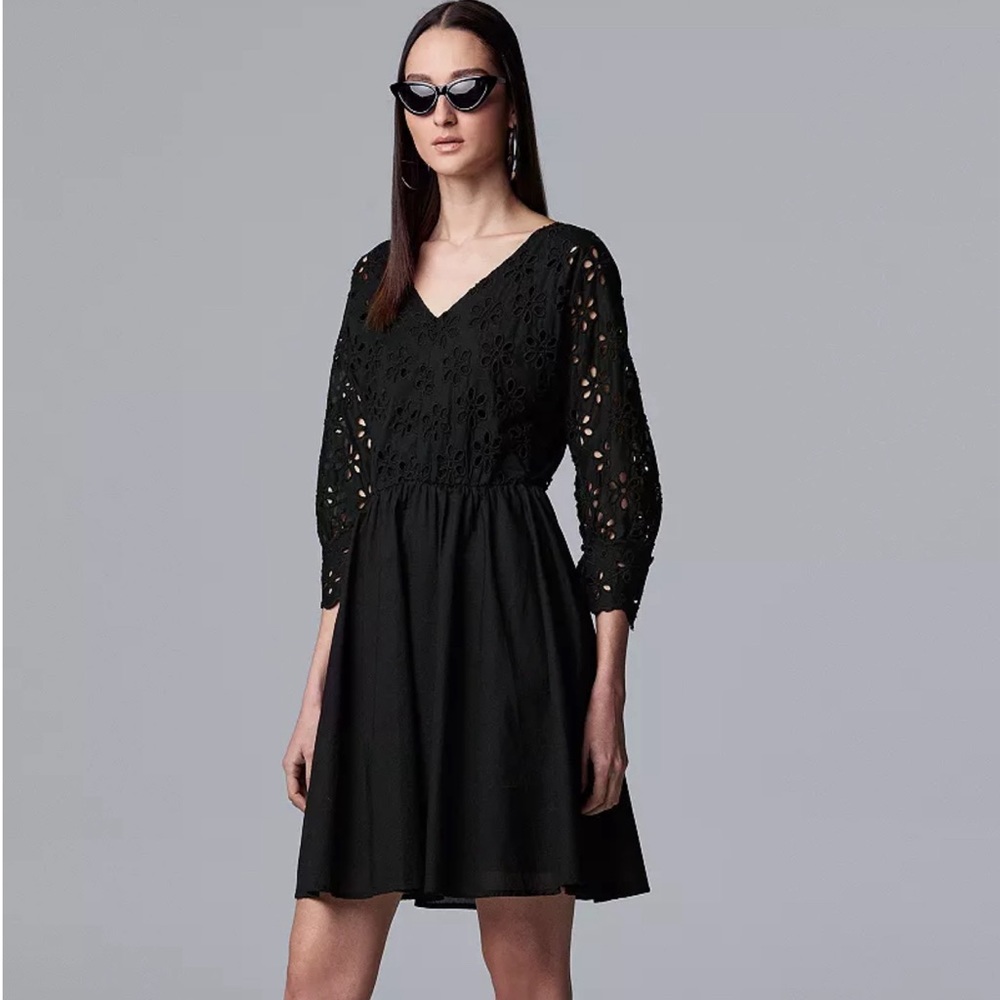 Simply Vera Vera Wang little black eyelet lace fit & flare casual cotton dress S